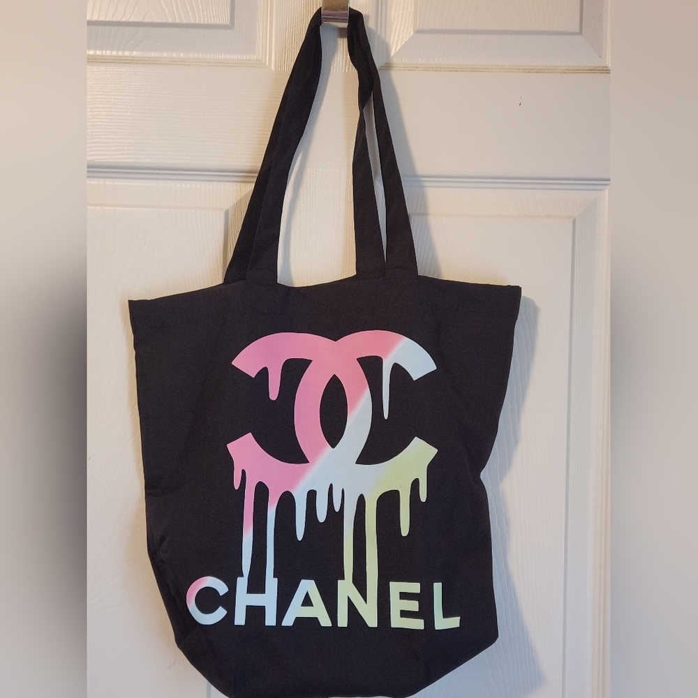 FUN FASHION STYLE TOTE BAG, NWOT - Picture 7 of 8